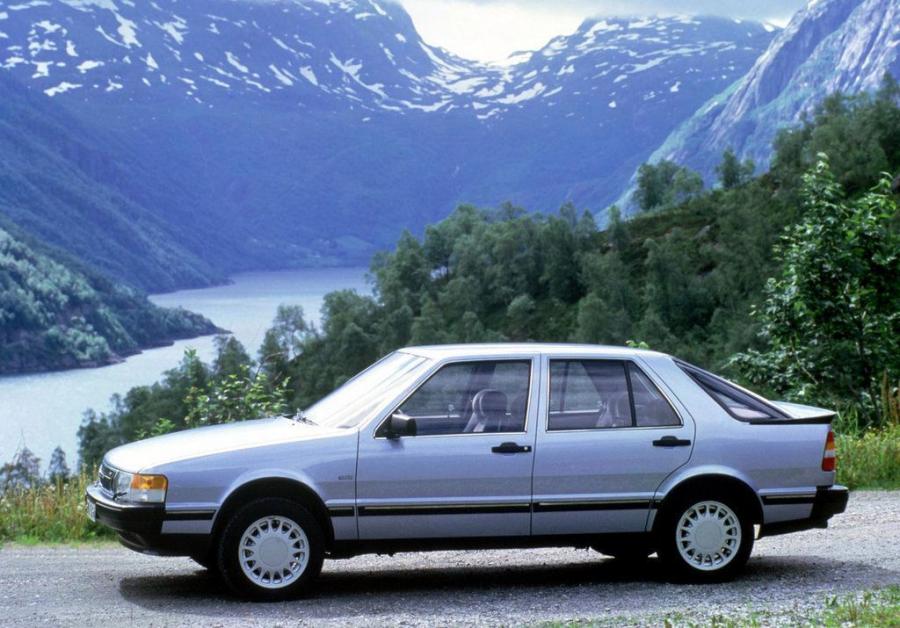  Saab 9000 1984 года  (фото 7 из 9)